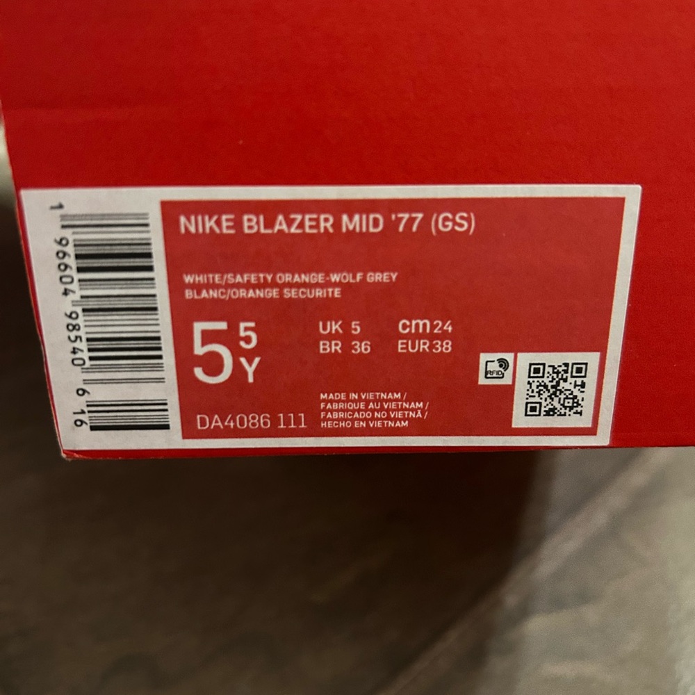 Nike Blazer Mid '77 GS in White and Orange